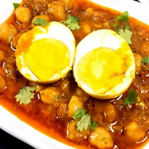 Hình ảnh Egg chana curry