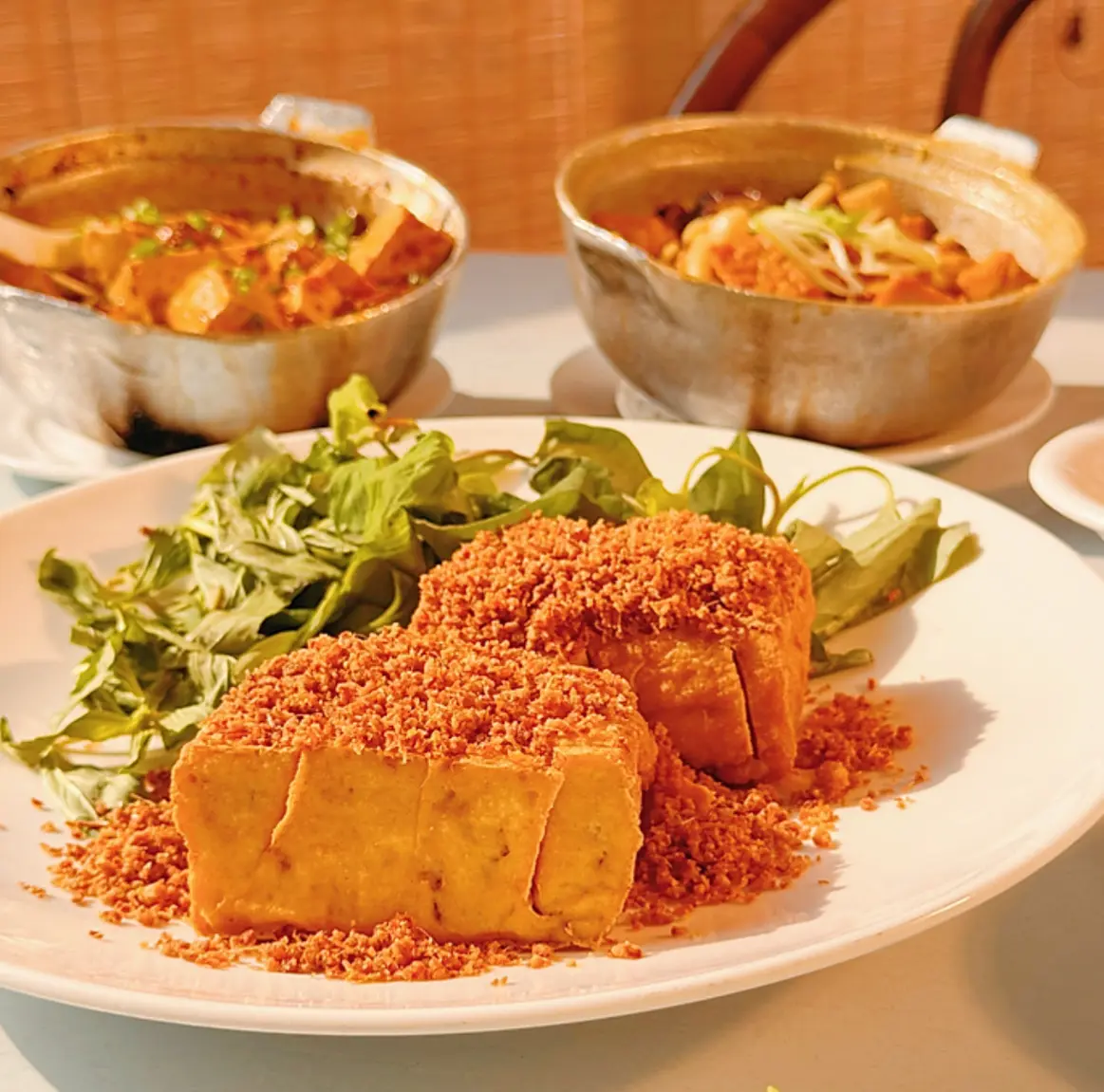 Hình ảnh Đậu hũ muối sả - Fried tofu with crispy lemongrass
