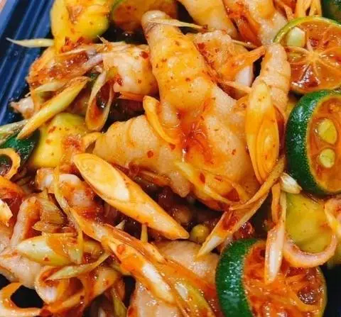Hình ảnh thập cẩm sốt thái