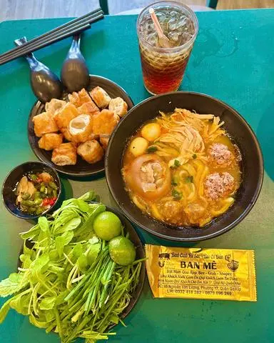 Hình ảnh Bánh canh Hà Lan đặc biệt