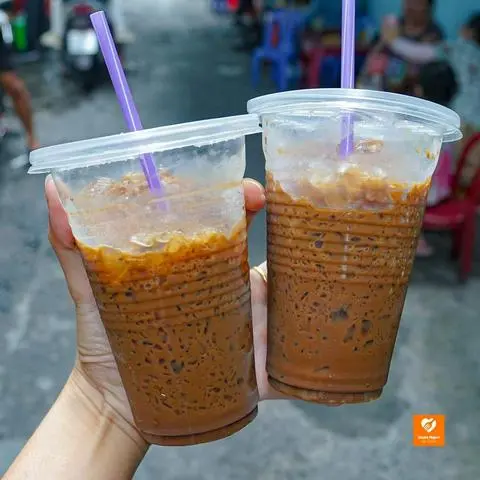 Hình ảnh cafe sữa pha phin 