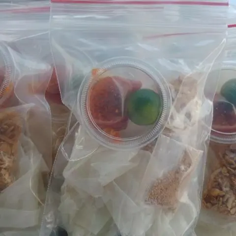 Hình ảnh Bánh tráng muối nhuyễn siêu cay