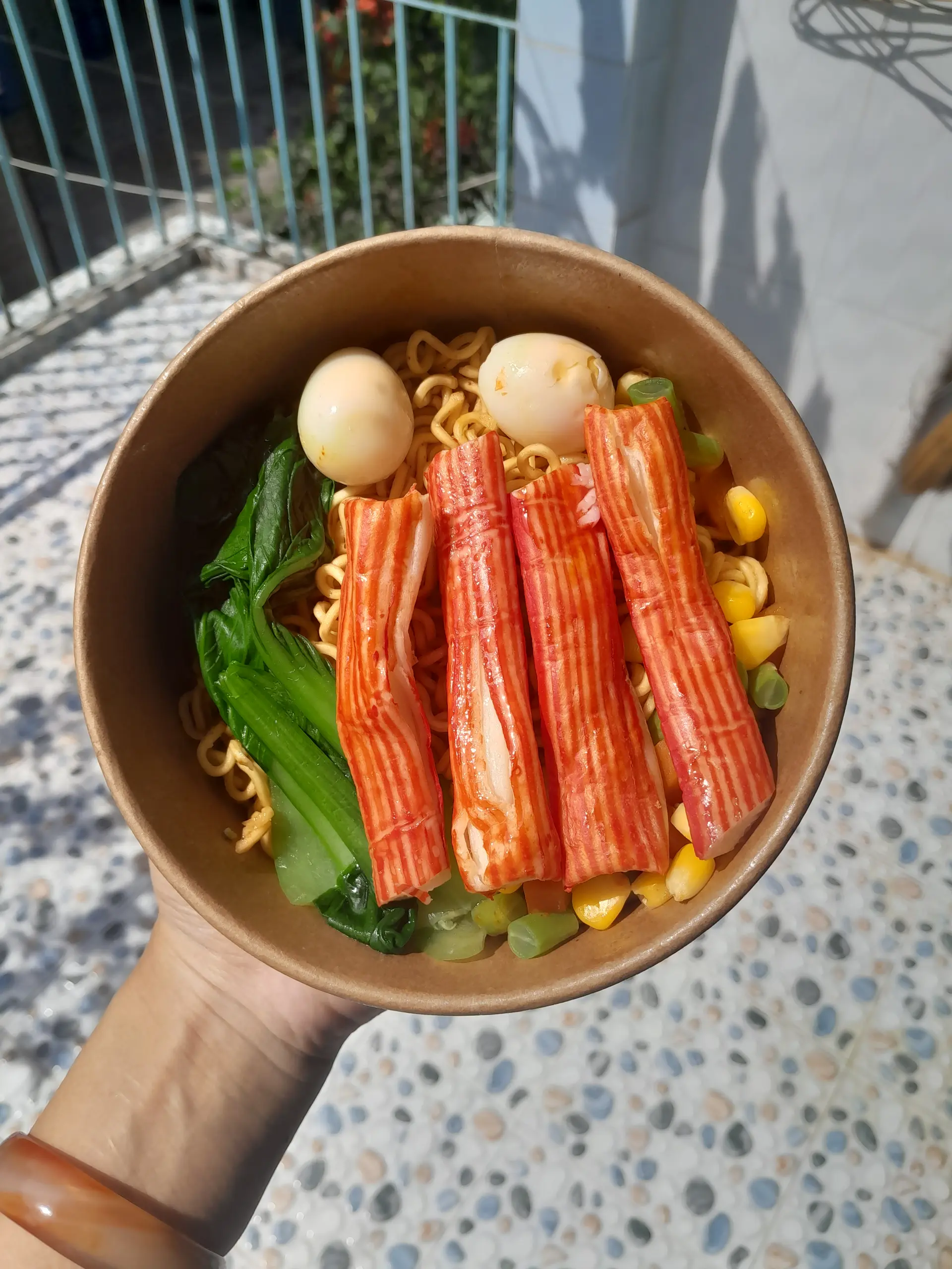 Hình ảnh Mì trộn thanh cua