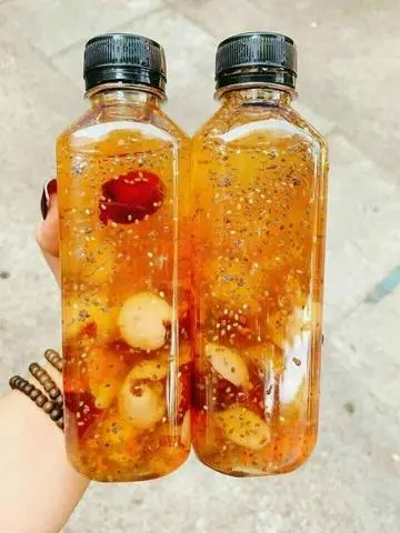 Hình ảnh Chè dưỡng nhan (chai)