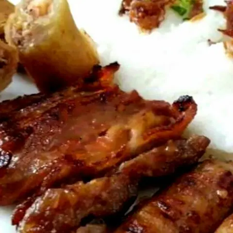 Hình ảnh Bánh hỏi thịt nướng - thịt - nem - chả giò
