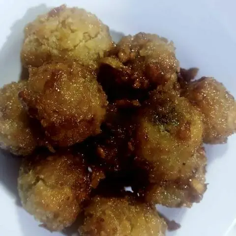 Hình ảnh Cút lộn chiên giòn mắm bơ hành