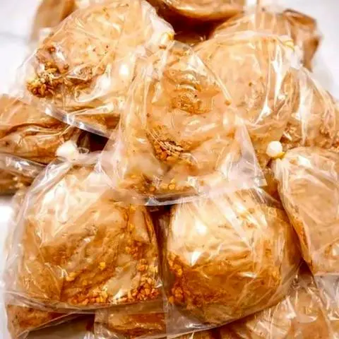 Hình ảnh Bánh tráng muối tỏi