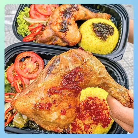 Hình ảnh COMBO 2 phần cơm gà ĐÙI TO nhúng sốt MẮM TỎI + kèm canh