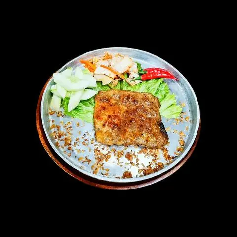 Hình ảnh Cơm Thịt Băm Cuốn Lá Nướng ( 190gr)