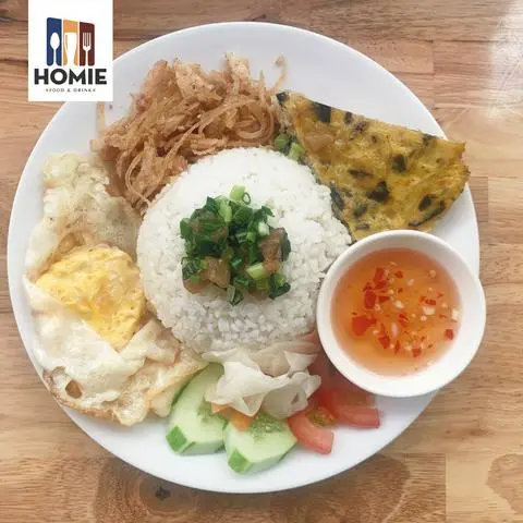 Hình ảnh Cơm tấm Bì Chả Trứng