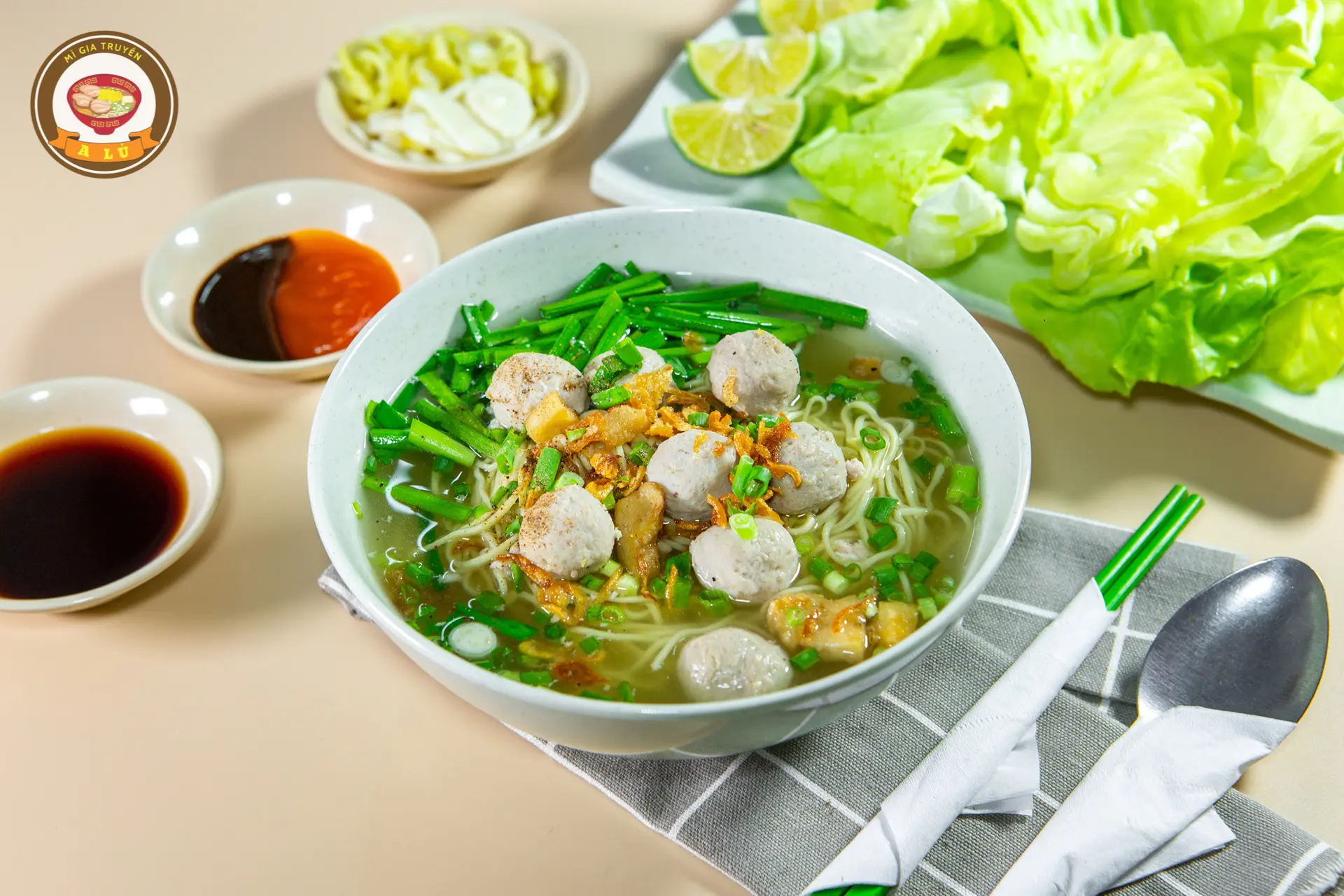 Hình ảnh Mì bò viên