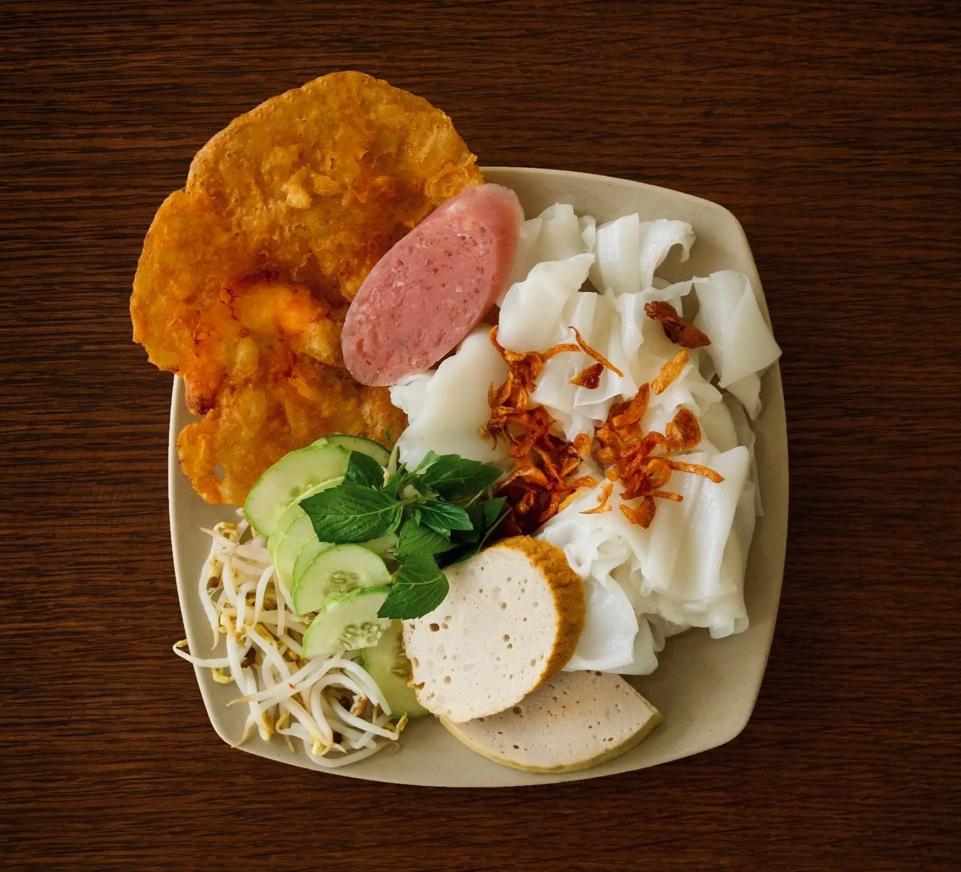 Hình ảnh Bánh ướt nóng truyền thống 