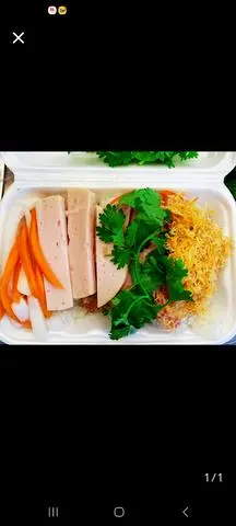 Hình ảnh Xôi mặn thịt chả đặc biệt