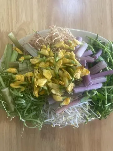 Hình ảnh Rau thêm lẩu