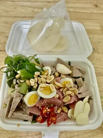 Hình ảnh Tré Trộn Siêu Cấp ( Tặng Bánh Phồng Tôm )