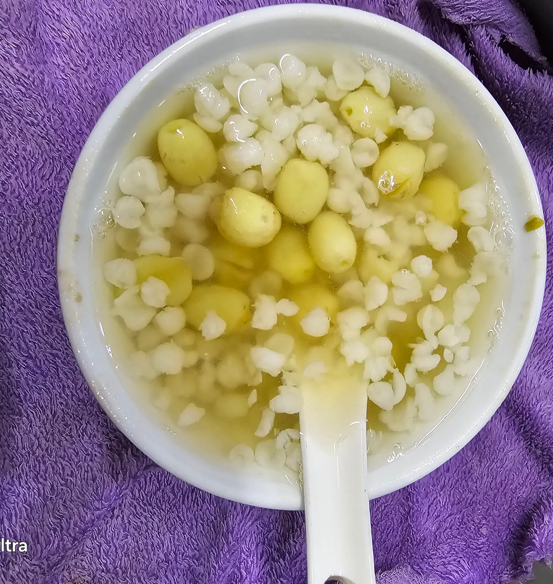 Hình ảnh Chè bo bo hạt sen