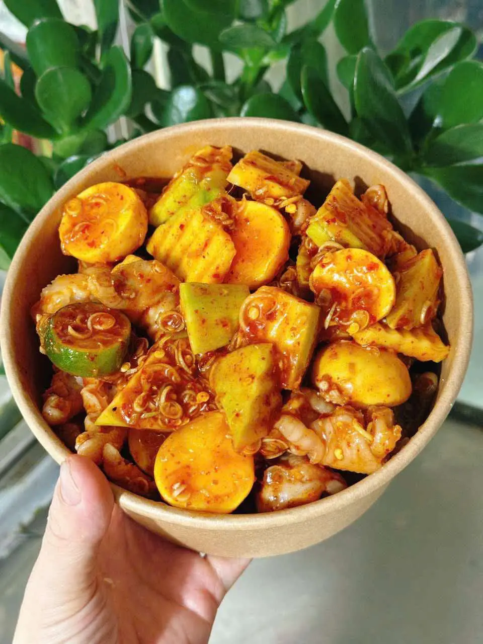 Hình ảnh Trứng non lòng đào sốt thái ( M )