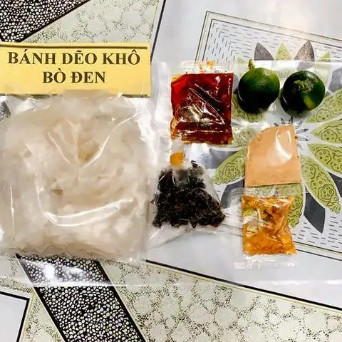 Hình ảnh Bánh dẽo khô bò đen