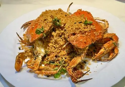 Hình ảnh 避风塘味螃蟹-cua rang muối 
