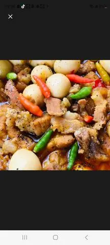 Hình ảnh Ba rọi kho trứng cút