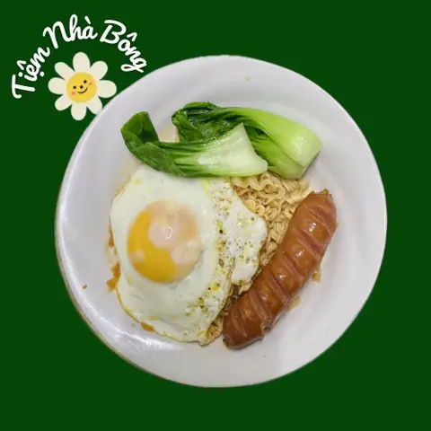 Hình ảnh Mì Trộn Sốt Thái x Xúc Xích