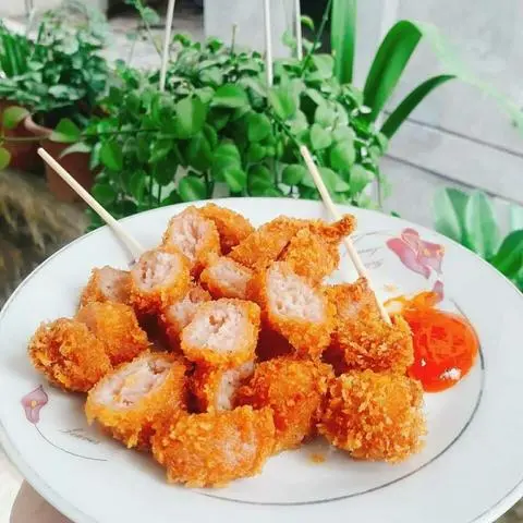 Hình ảnh Nem chua rán thêm