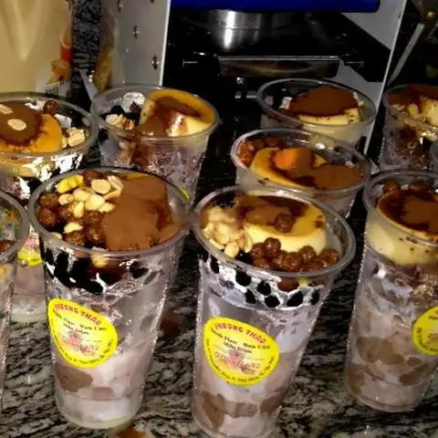 Hình ảnh Milo dầm bánh flan thạch thập cẩm