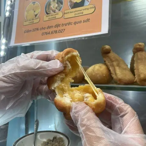 Hình ảnh Bánh Bao PhôMai Trứng Chảy