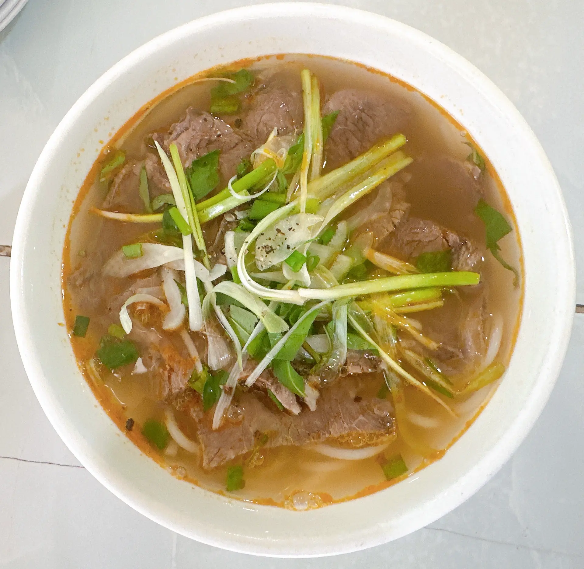 Hình ảnh Bún bò nạm