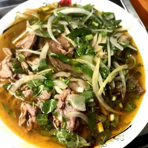 Hình ảnh Bún bò Tô thường ( chưa bao gồm hộp đựng )