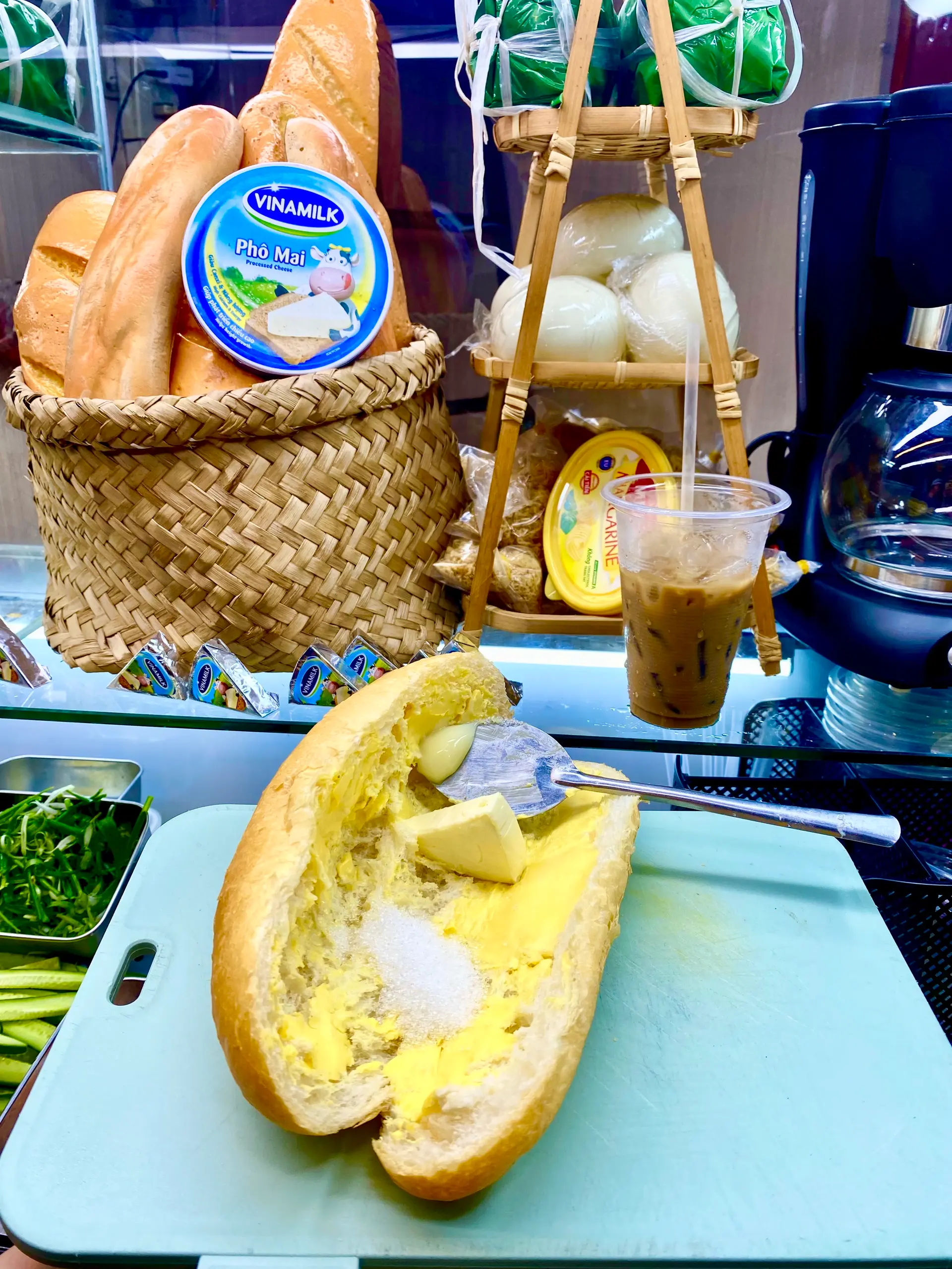 Hình ảnh Bánh Mì Bơ Đường