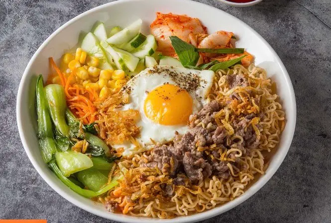 Hình ảnh Mì trộn Hàn Quốc