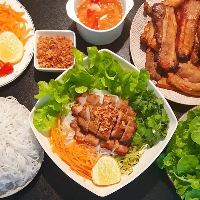 Hình ảnh Bún thịt nướng