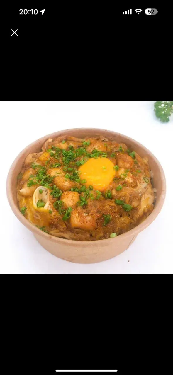 Hình ảnh Cơm gà áp chảo & Trứng.