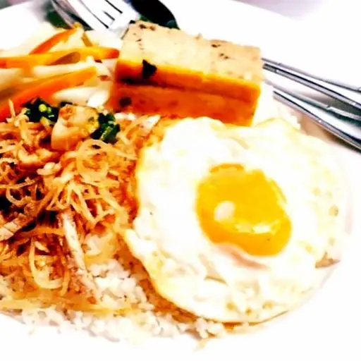 Hình ảnh Cơm tấm bì chả ốp la