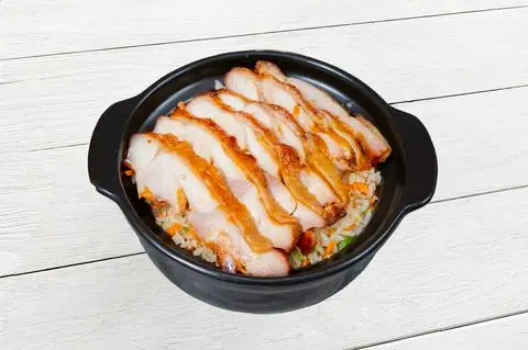 Hình ảnh Cơm thố gà nướng BBQ