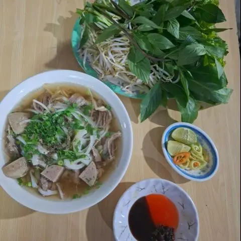 Hình ảnh Phở bò nạm - gân
