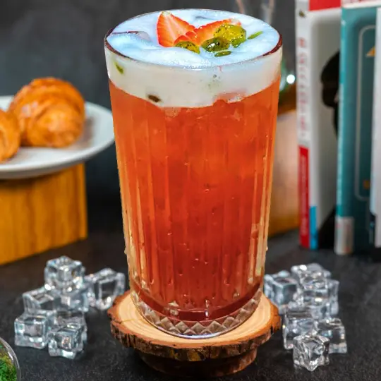 Hình ảnh Trà Dâu Tây Ổi Hồng