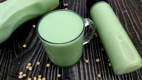 Hình ảnh Sữa đậu nành sâm dứa