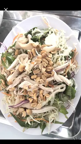Hình ảnh Gỏi gà phần 3 người 