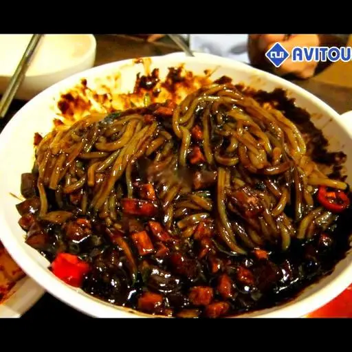 Hình ảnh Mỳ Đen Nhiều Phô Mai