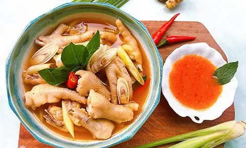 Hình ảnh Chân gà hấp thái