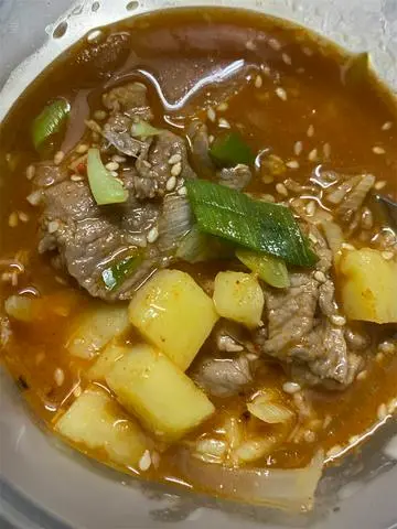 Hình ảnh Soup khoai tây thịt bò