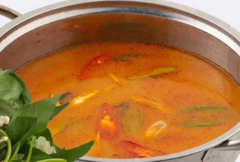 Hình ảnh 1 phần nước mì cay ( khách tùy chọn cấp độ) 