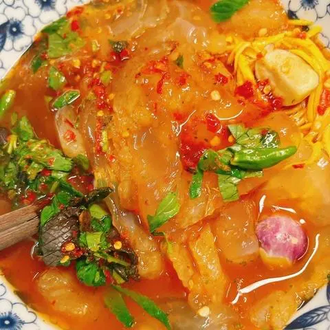 Hình ảnh CHÂN SỨA SỐT THÁI ( MỚI)