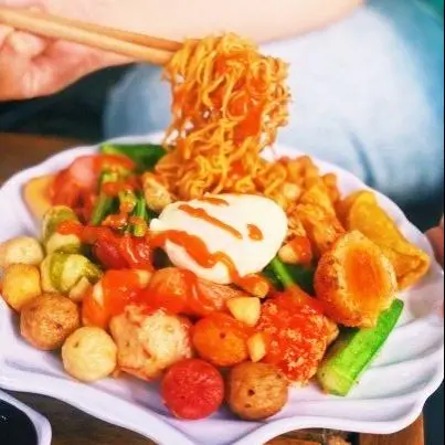 Hình ảnh Combo Mì xào cá viên nước mắm + trà tắc