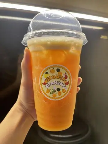 Hình ảnh Nước ép lê - táo ( ly 700ml )