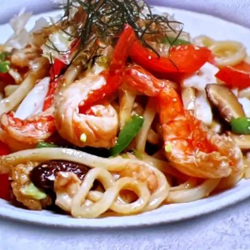 Hình ảnh Udon xào hải sản