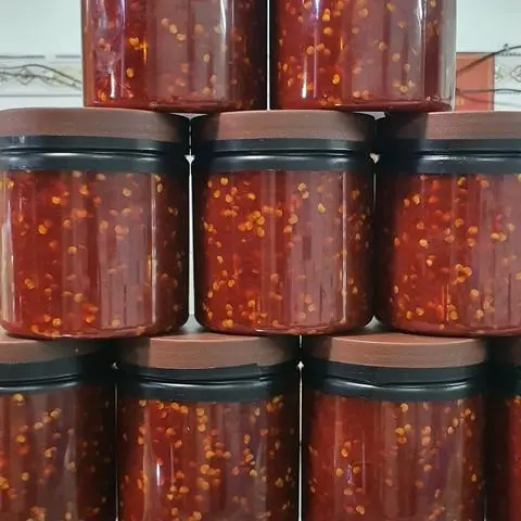 Hình ảnh Tương ớt nguyên chất xào