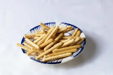 Hình ảnh Bánh que chấm sốt kem